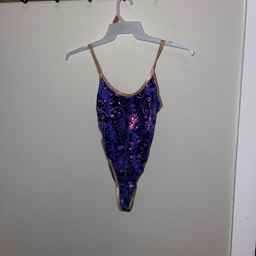 An amazing bodysuit, size more like a small, wore once for a couple hours